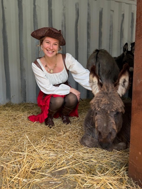 Kind spelend als piraat bij Schateiland Zeumeren